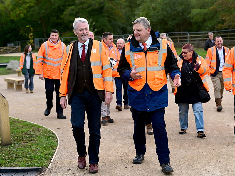 Deputy First Minister with responsibility for climate change Huw Irranca-Davies and Steve Wilson, Managing Director of Wastewater Services, Business Customers and Energy at Welsh Water